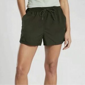 Athleta Lightweight Hiking Short - New with tags!